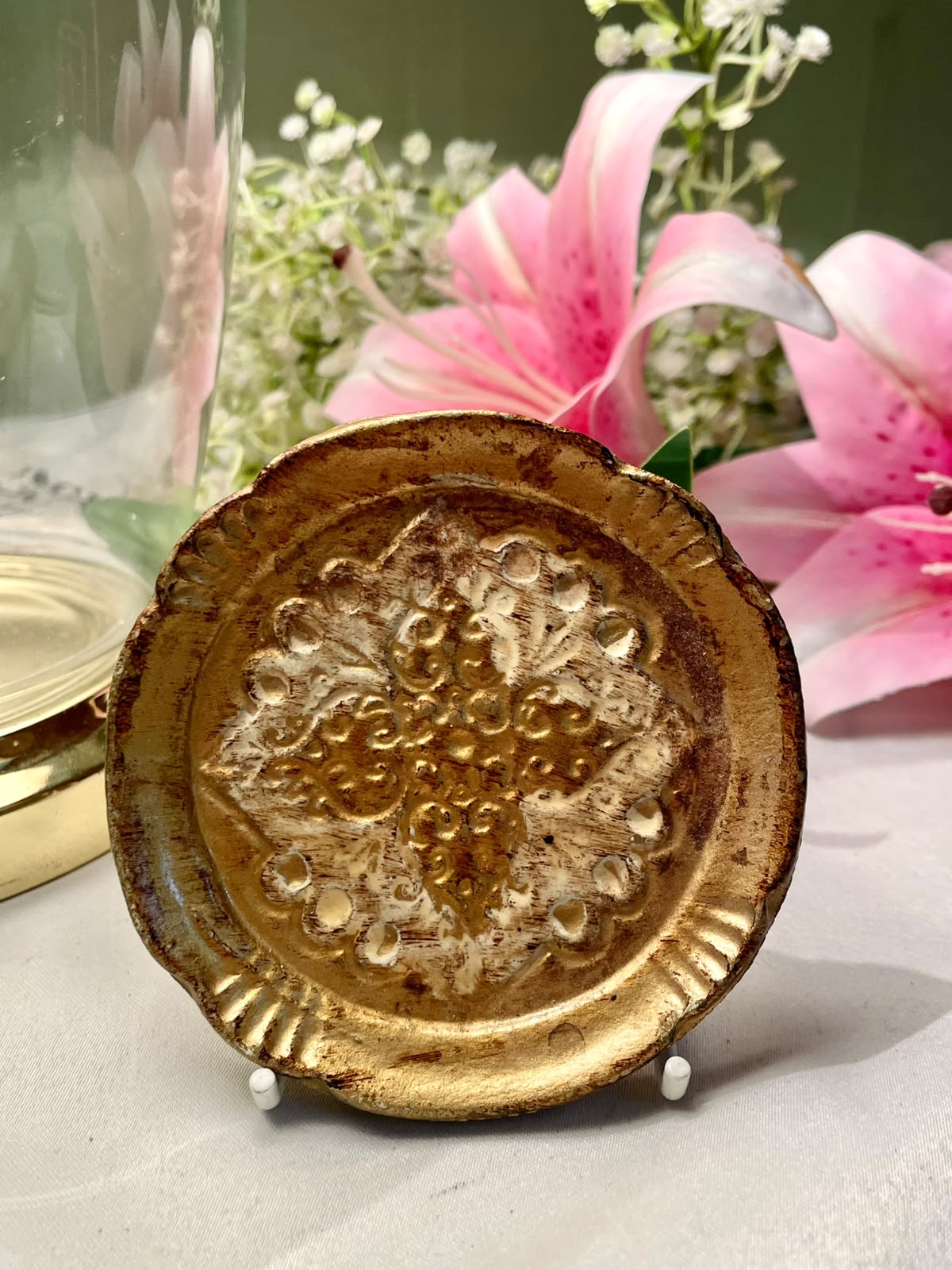 Gold-Tone Embossed Floral Decorative Wall Plate 10 cm