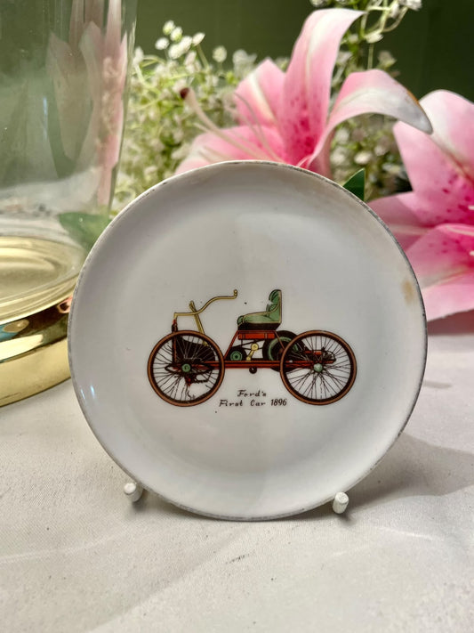 Ford’s First Car 1896 Decorative Wall Plate 11 cm