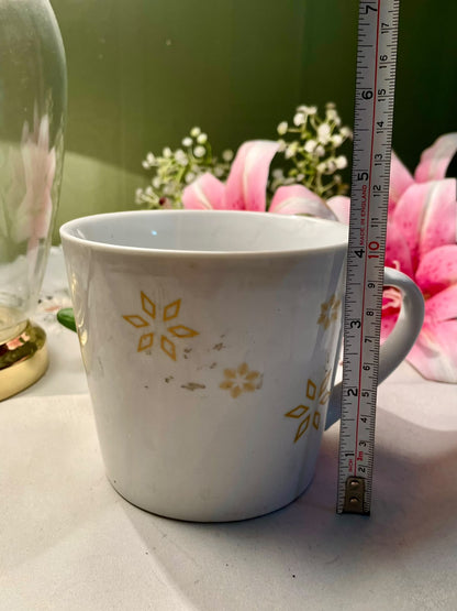Godiva White & Gold Snowflake Ceramic Mug 10 cm