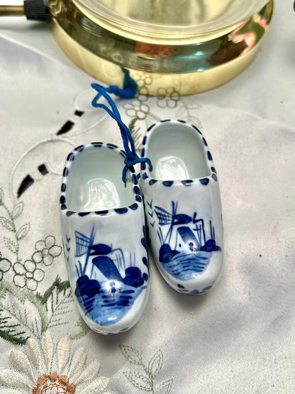 Handpainted Delftsblauw Miniature Clogs Pair Blue White 8 cm