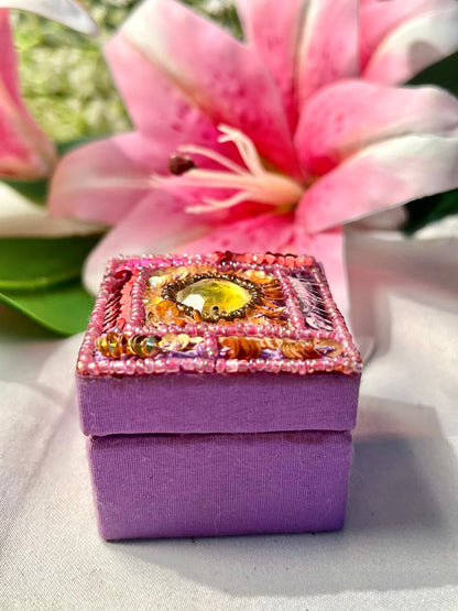 Rexinter Purple Fabric Ring Holder Jewellery Display Box 5.5 cm