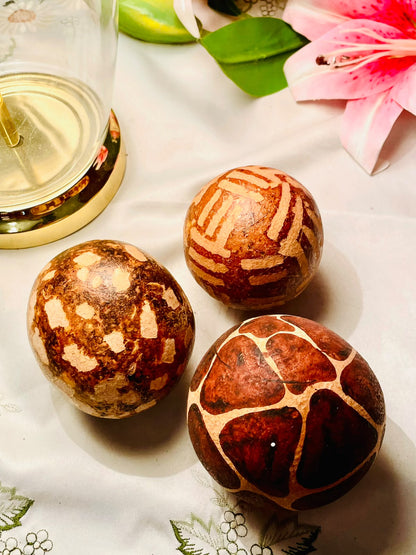 Brown Patterned Decorative Egg Ornaments 3-Piece Set 9 cm