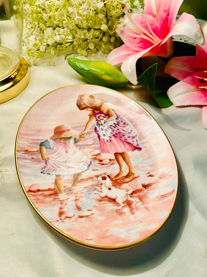 Royal Worcester Edwardian Summer A Helping Hand Plate 8.5 in
