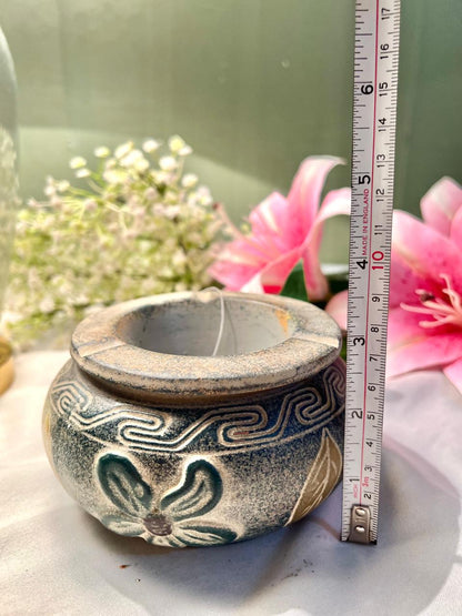 Hand Painting Decorative Ceramic Ashtray with Floral Relief 8 cm