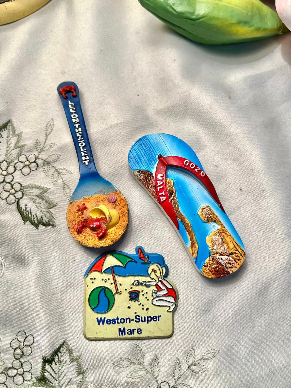 Vintage Travel Souvenir Fridge Magnets – Set of 3