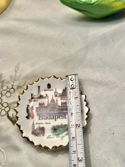 Budapest Hungary Souvenir Porcelain Fridge Magnet – 3 in