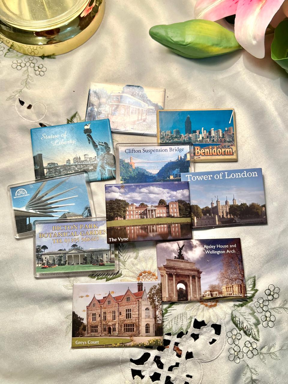 Travel Souvenir Fridge Magnets Set of 10 UK & Landmark Designs