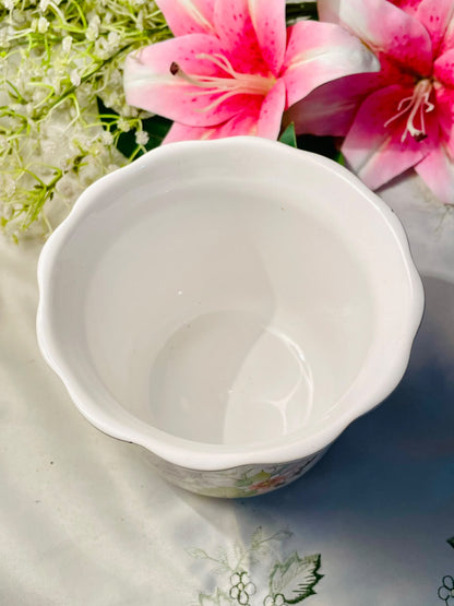 Floral Ceramic Planter with Green Trim – 14cm