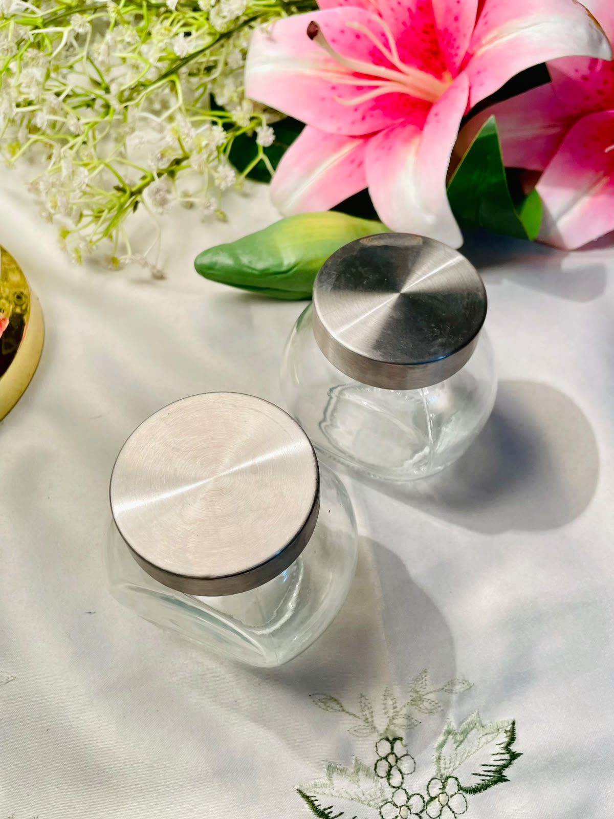 Set of 2 Clear Crystal Storage Jars with Metal Lids 10cm