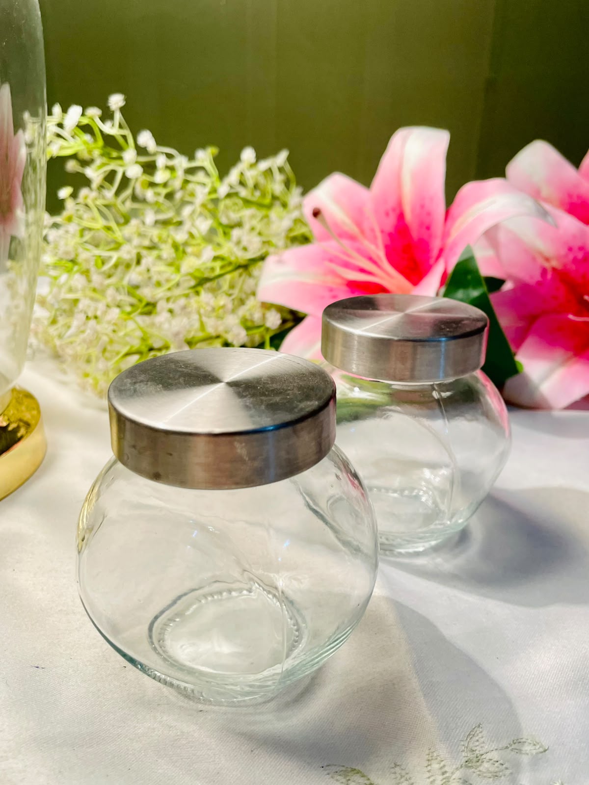Set of 2 Clear Crystal Storage Jars with Metal Lids 10cm