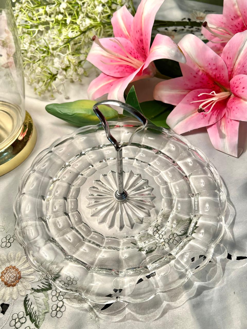 Vintage Crystal Serving Tier Plater  with Silver Metal Handle – 9.5"
