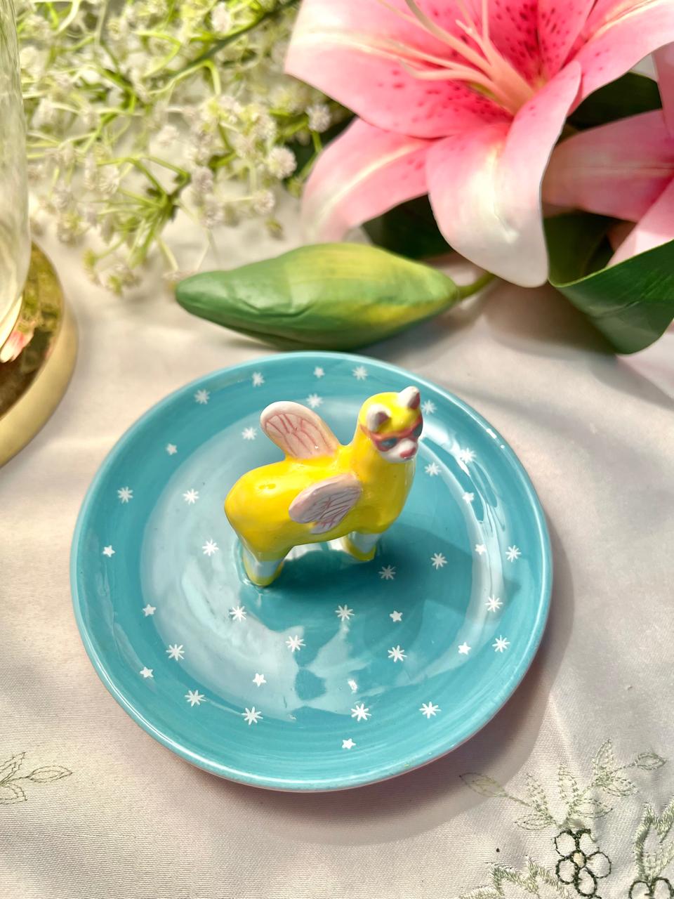 Hand painted Paperchase Ceramic Trinket Dish with Bee Figurine – 5 Inch