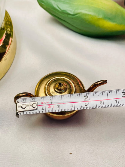 Vintage Gold-Tone Miniature Genie Lamp Ornament – 3 Inch