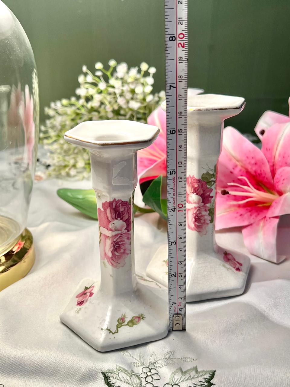 2-Piece Floral Ceramic Candle Holder Set with candles