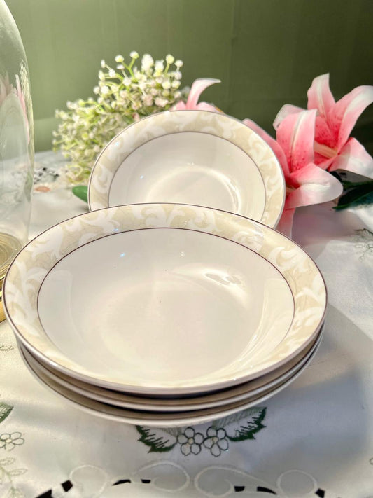 Sainsbury’s Porcelain Rimmed Bowls – Set of 4 , 7 Inch