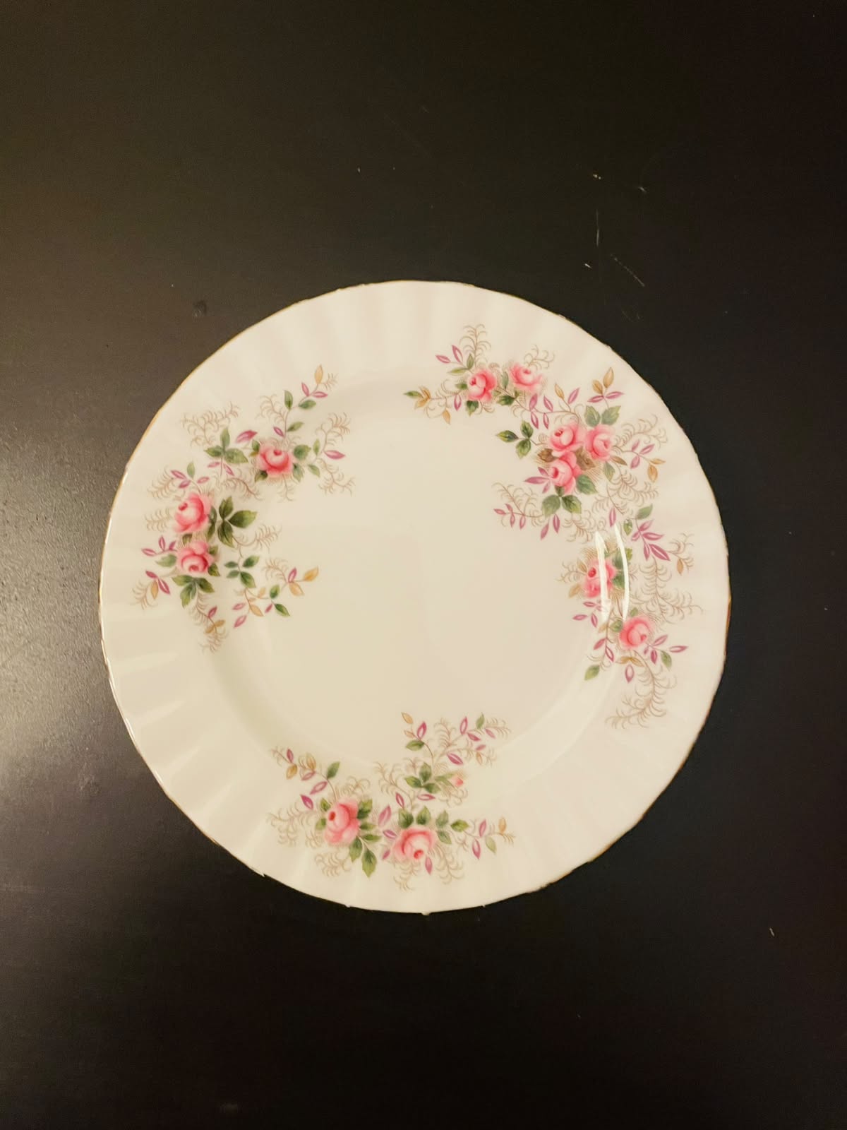 Royal Albert Lavender Rose Bone China Decorative Plate