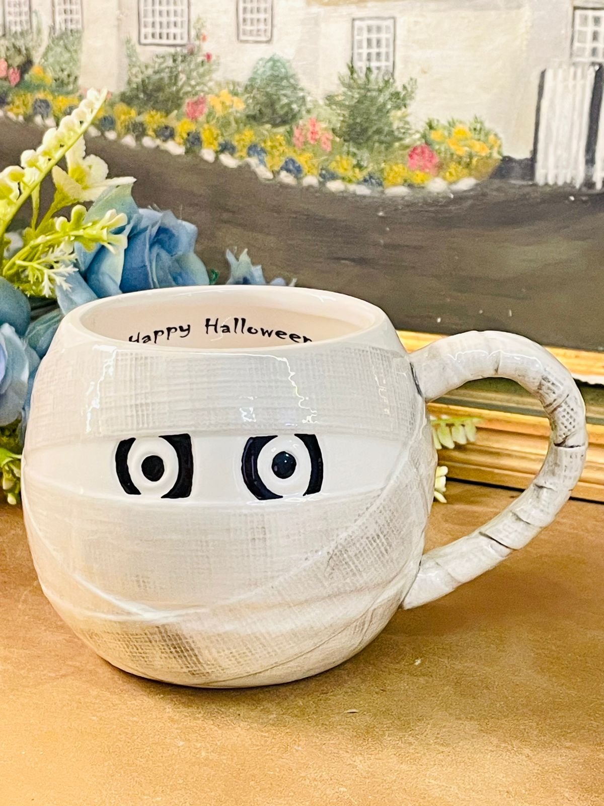 Vintage-Style Halloween Mummy Jumbo Mug