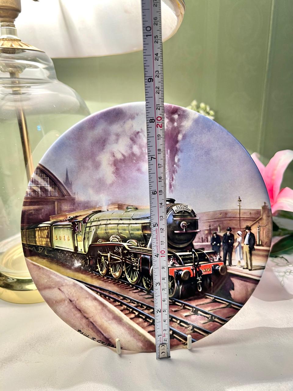 Davenport Flying Scotsman Train Wall Plate – 8 Inch
