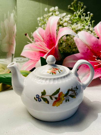 Aynsley Fine Bone China Floral Mini Teapot 13cm