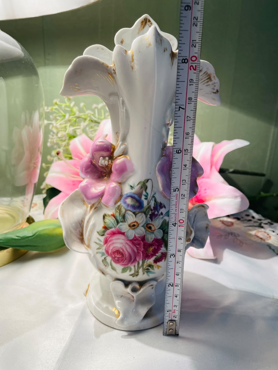 White Raised Floral Decorative Vase Approx. 20 cm