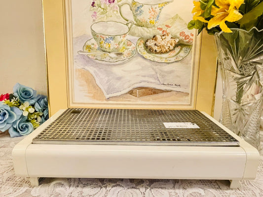 Vintage Food Warmer with Mirrored Grid top