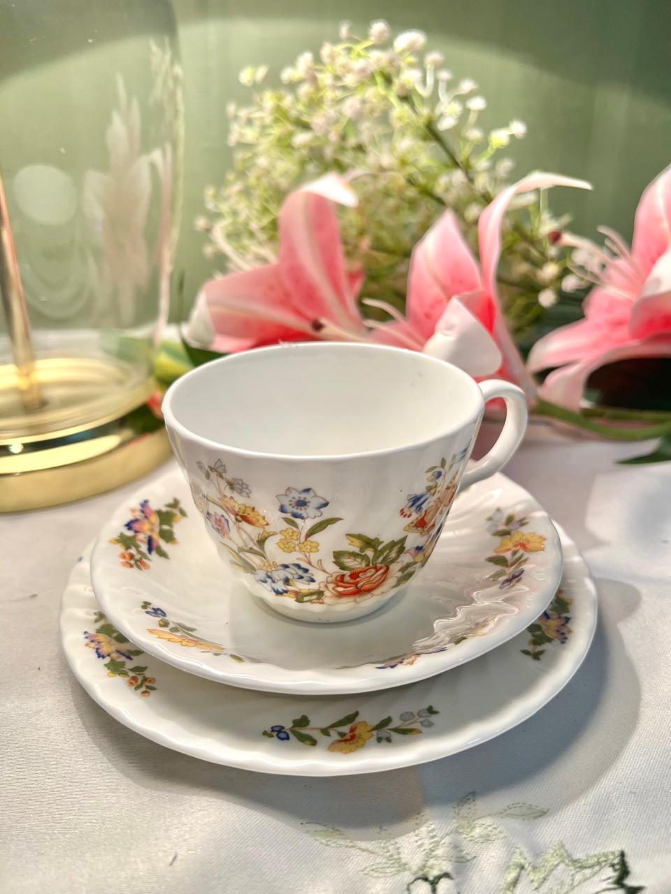 Aynsley Cottage Garden Fine Bone China Trio Set 3 Piece