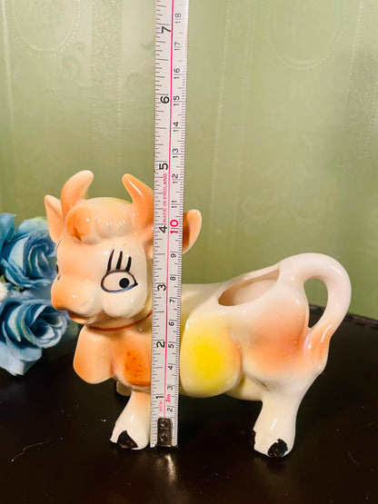 Vintage Cow-Shaped Ceramic Planter – 5 Inch