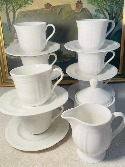 Tea Set, 6 Persons (1400/-) White Cup Saucers, Sugar Bowl & Creamer, Full Set, England