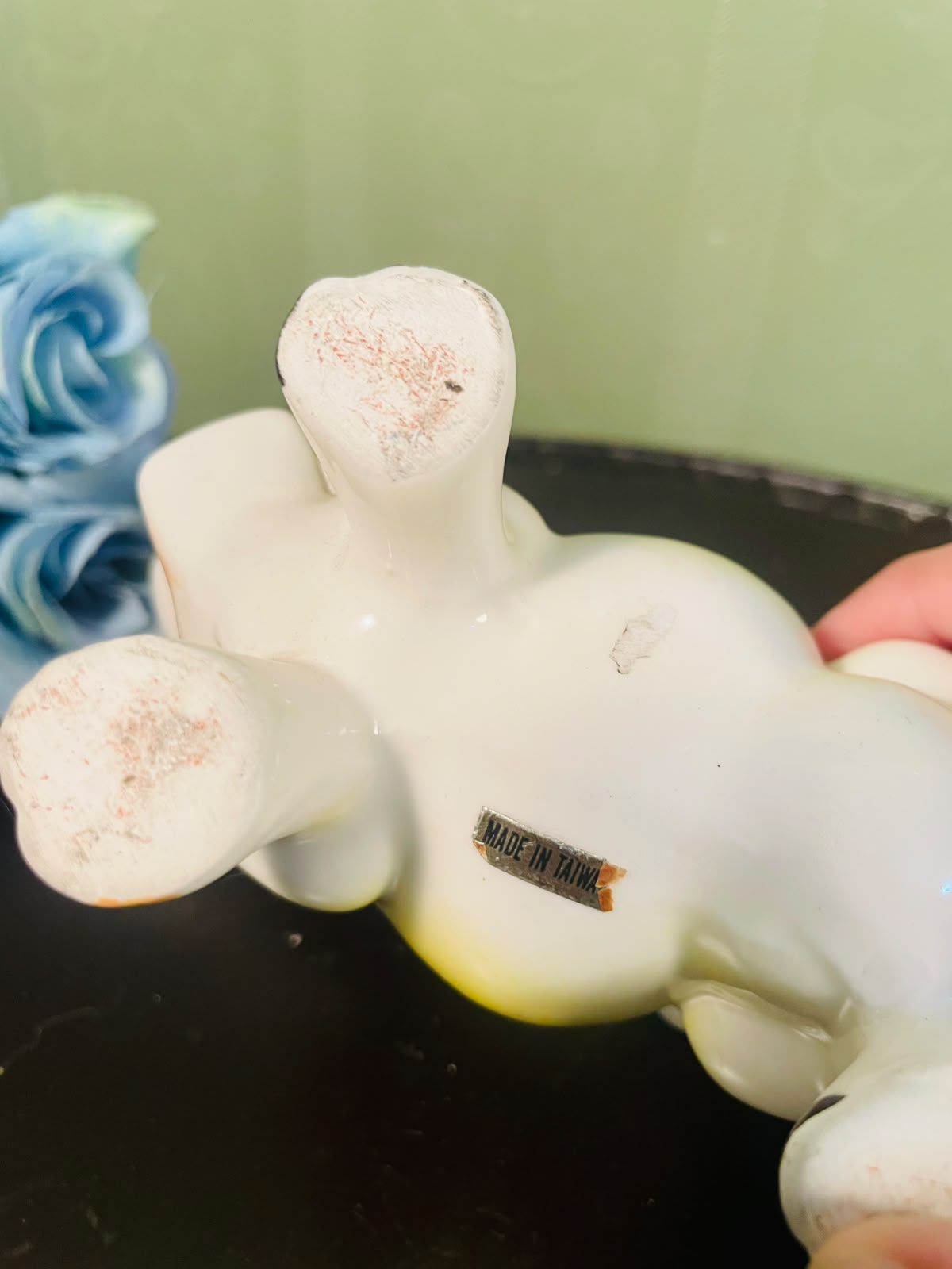 Vintage Cow-Shaped Ceramic Planter – 5 Inch