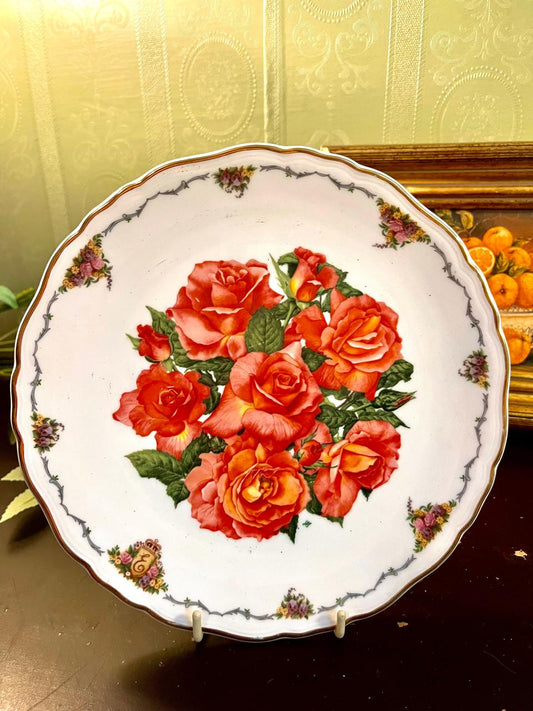 Royal Albert Red Rose Decorative Plate 21 cm Scalloped Gold Rim
