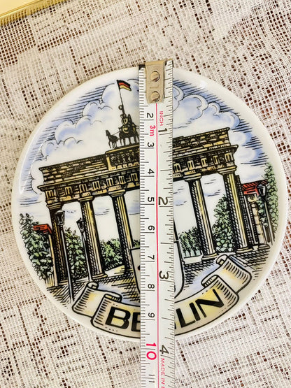 Berlin Brandenburg Gate Souvenir Plate – Vintage Collectible from Germany