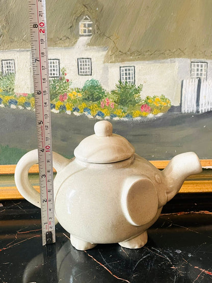 Vintage Elephant Ceramic Teapot – Holly Barn Fine Bone China England