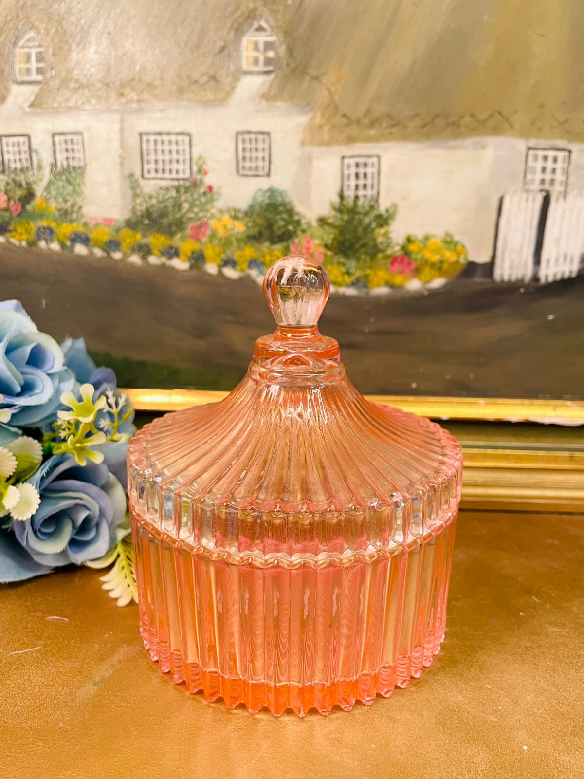 Elegant Pink Ribbed Glass Jar with Lid – Decorative Candy & Sugar Jar