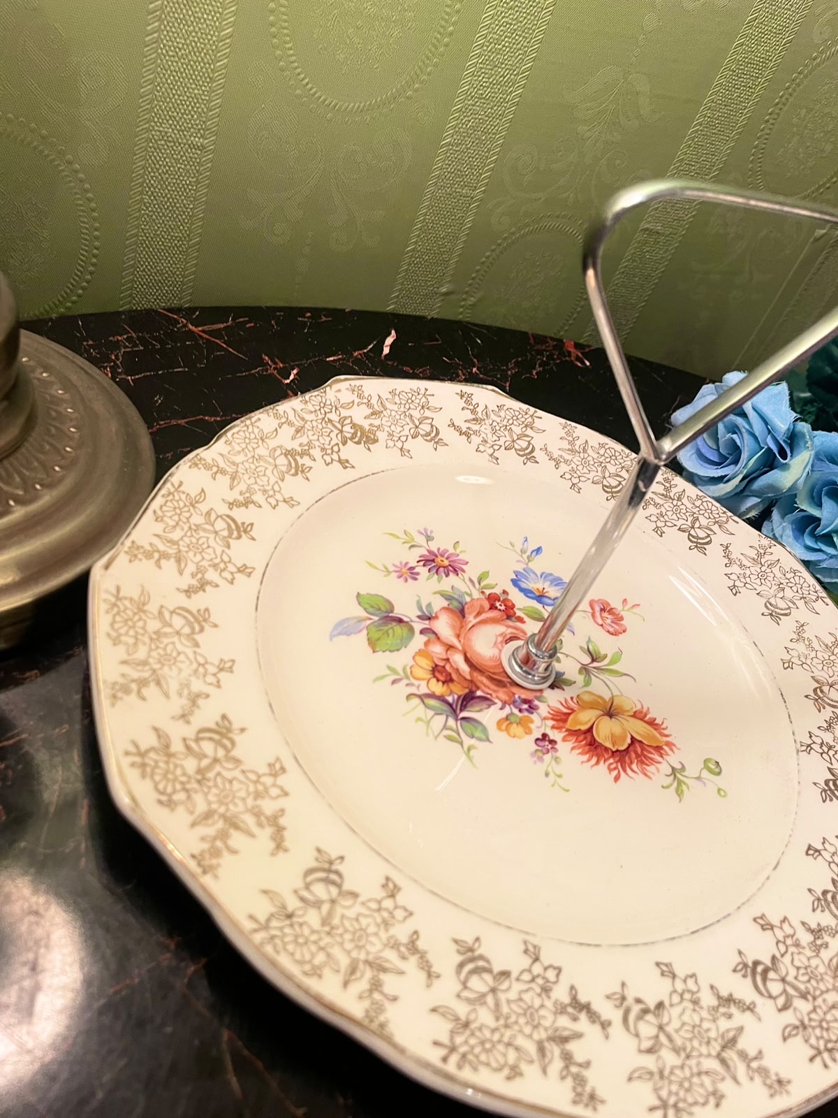 Vintage Floral Handled Cake Stand