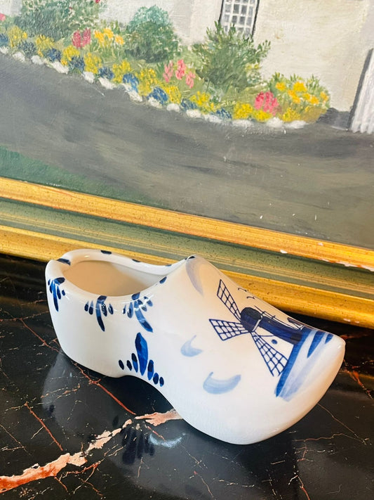 🩵 Hand-Painted Delft Blue Ceramic Clog – Holland Windmill Design