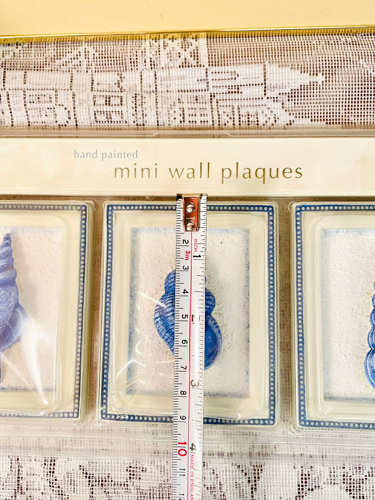 M&S Hand Painted Mini Shell Wall Plaques Set