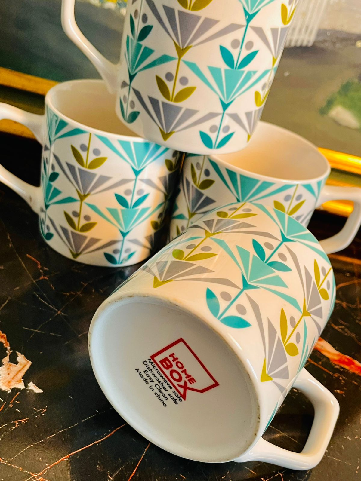 Modern Geometric Floral Fine Bone China Mugs – Set of 4 – Home Box