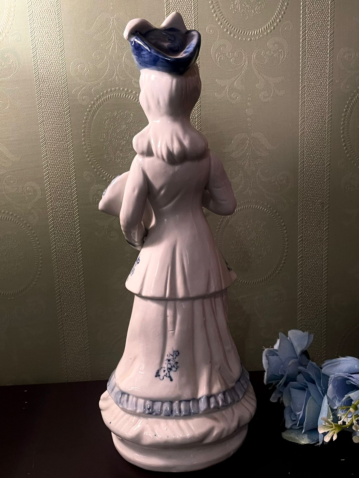 Vintage Porcelain Lady Figurine Holding Flowers Blue & White 12 Inch