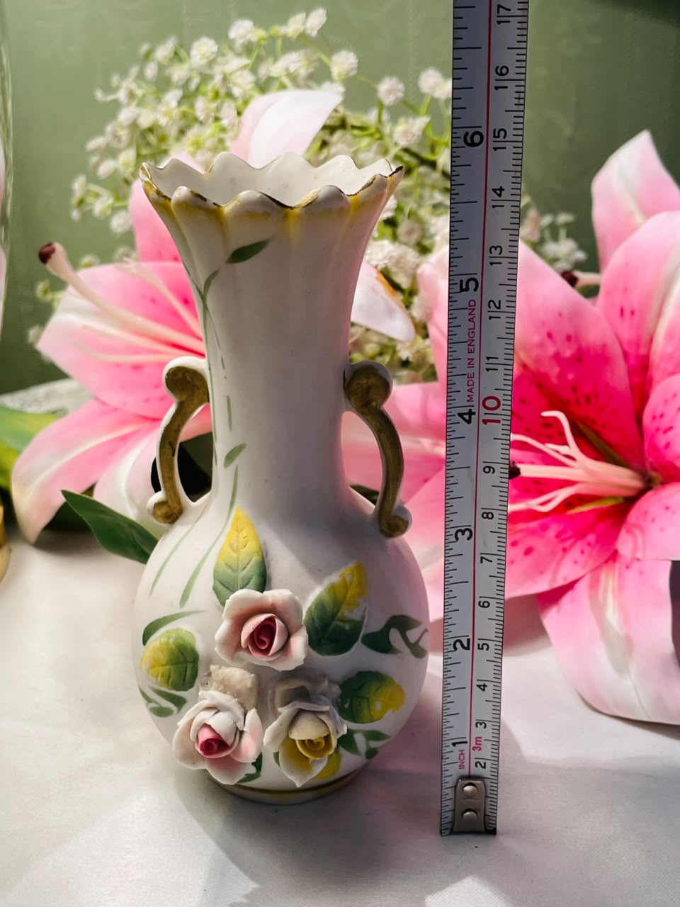 White Raised Rose Decorative Vase Gold-Tone Handles Approx. 14 cm