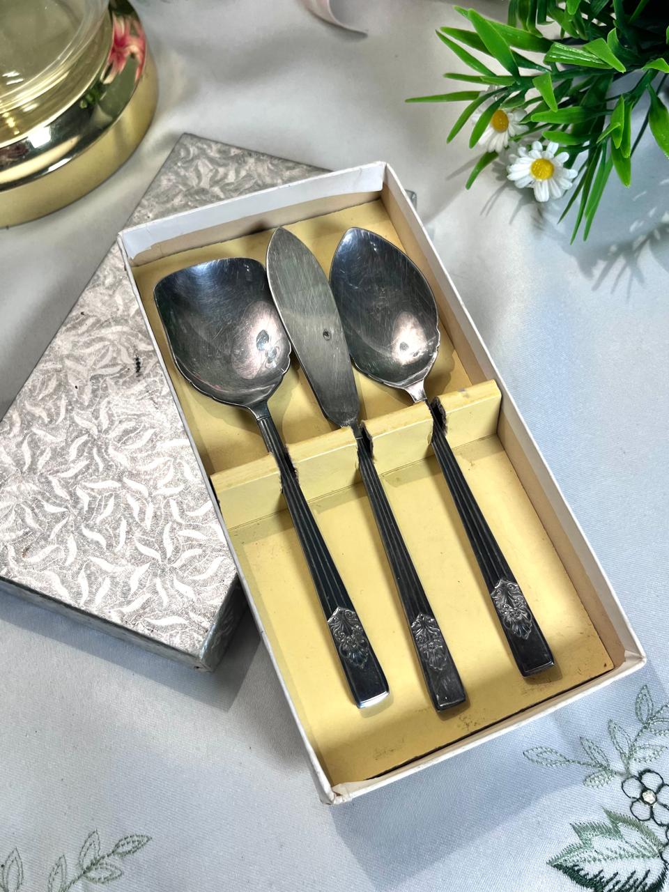 Silver-Tone Serving Utensil Set – 3 Pieces, 16 cm
