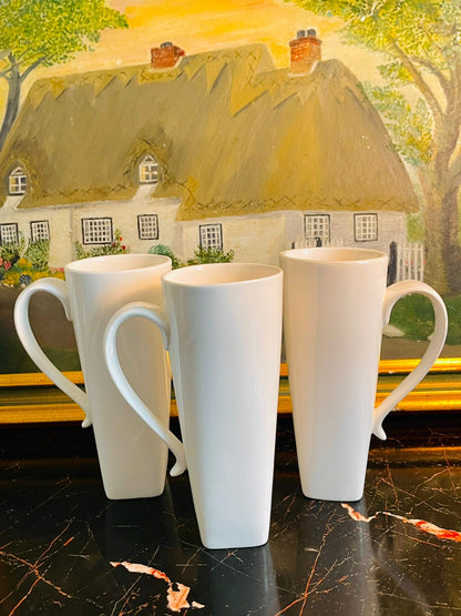 pausa mugs, tall coffee mugs, latte mug, modern white mugs, square base mug, minimalist dinnerware, tea mugs set, microwave safe mugs, coffee lover gifts, kitchen essentials