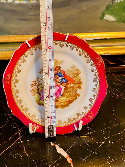 Limoges France “La Crème” Porcelain Decorative Plate – 5 Inches