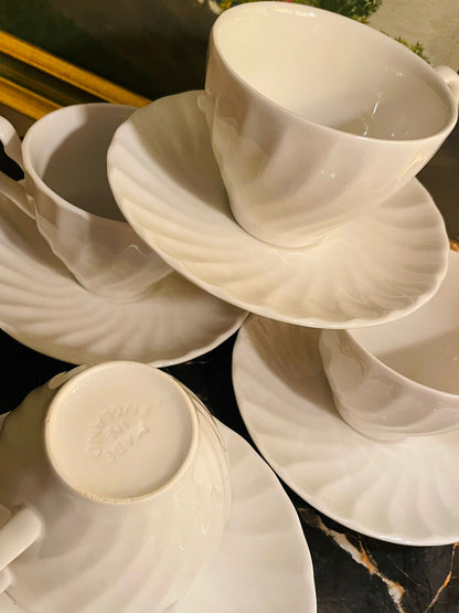 Set of 4 Vintage Johnson Brothers “Snowy White” Tea Cups & Saucers – Made in England