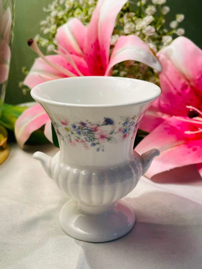 Wedgwood Bone China Floral Teapot Vase Approx. 9 cm