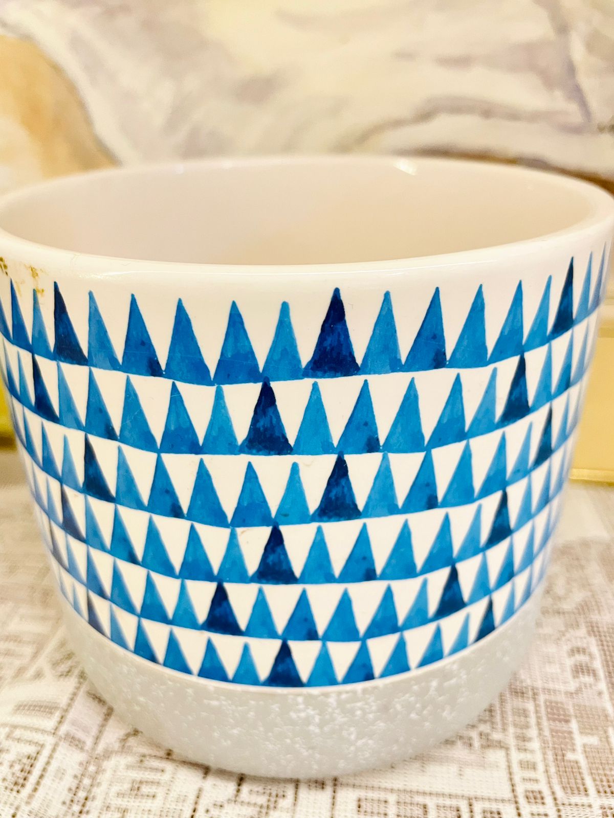 Blue Geometric Ceramic Planter – Modern Nordic Decor