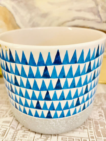 Blue Geometric Ceramic Planter – Modern Nordic Decor