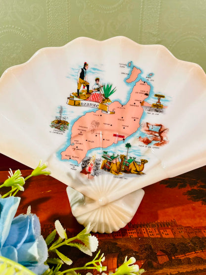 Lanzarote Map Shell-Shaped Ceramic Dish – 6.5 Inch