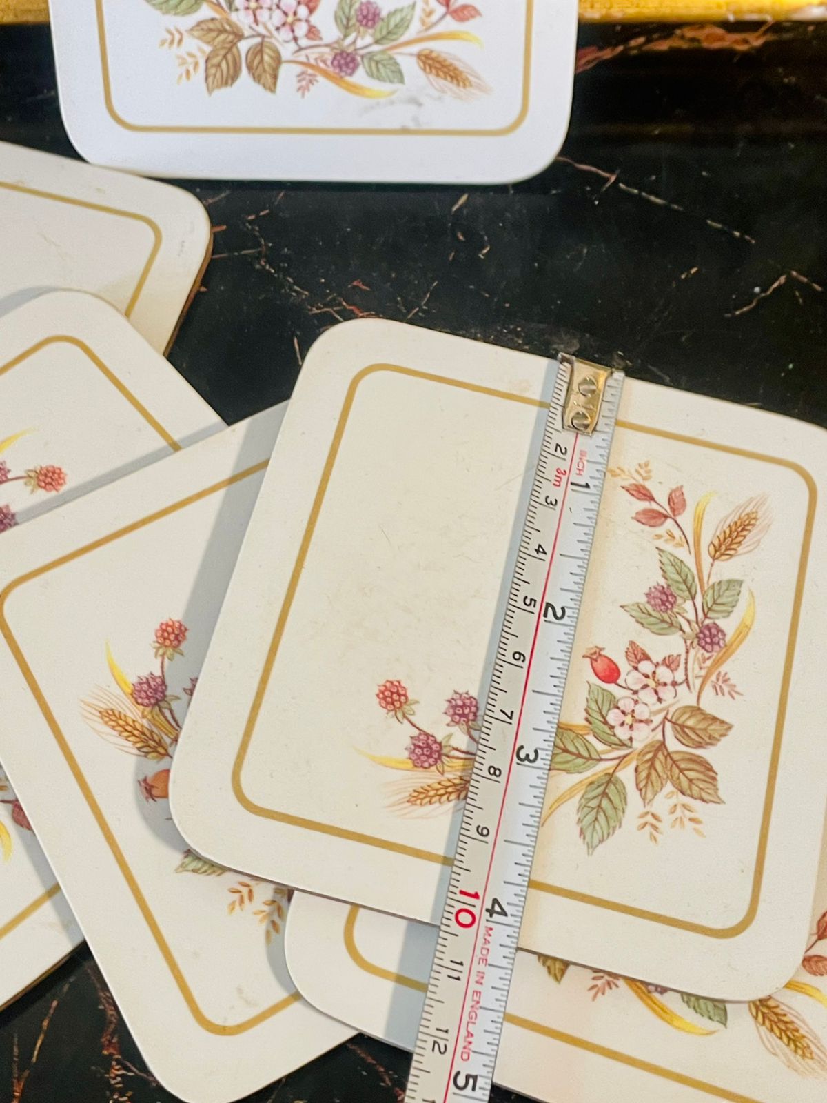 Vintage Floral Coaster Set – Wild Berries & Wheat Design (Set of 6)