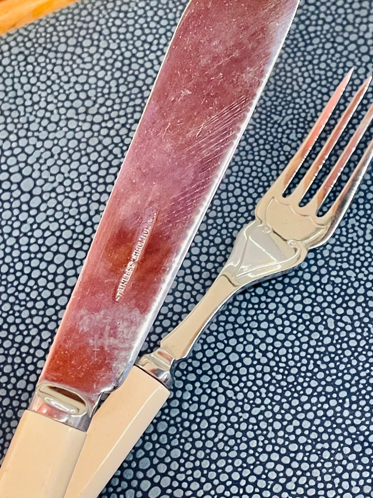 Vintage Cream-Handled Cutlery Set in Presentation Case (12-Piece)