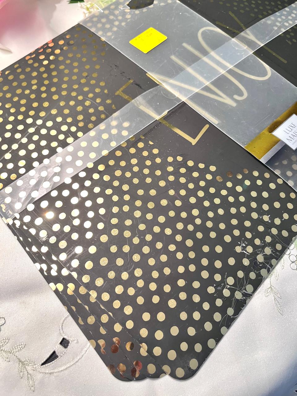 Luxe Maison Black & Gold Placemats 4-Piece Set 17 Inch